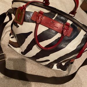Dooney and Bourke purse…….PRICE DROP